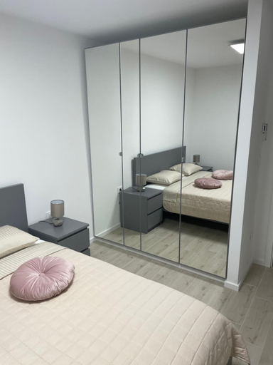Others 5, Amore Apartmani, Omiš