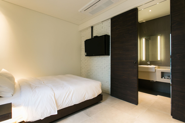Bedroom 3, H Avenue Hotel Sungshin, Seongbuk