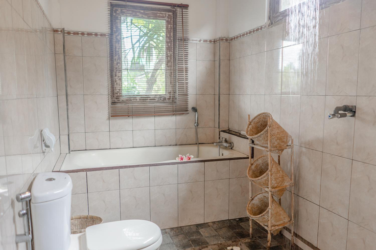 Bathroom 3, Ananda JJ Ubud Resort & spa , Gianyar