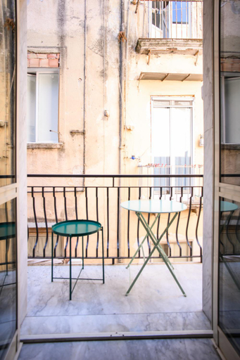 Others 3, Stay in Naples Flats Santa Chiara, Napoli