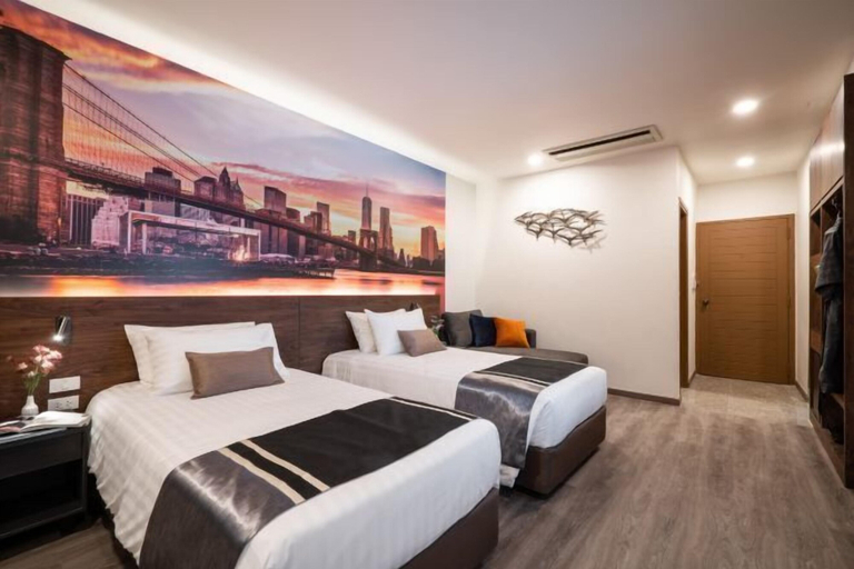Bedroom 16