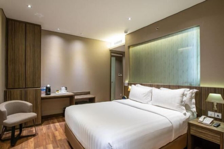 Bedroom 13
