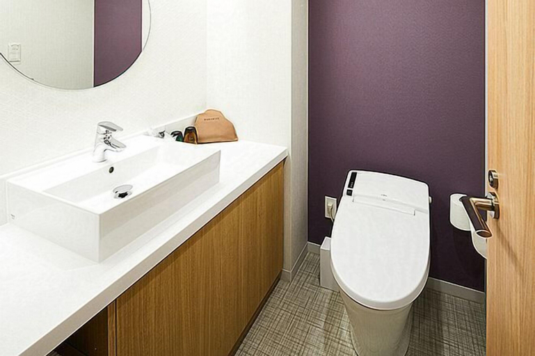 Bathroom 5