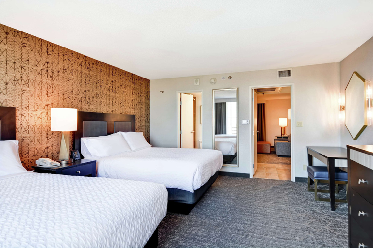 Bedroom 4, Embassy Suites by Hilton Minneapolis Airport, Hennepin