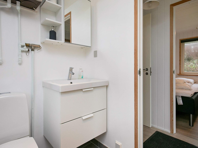 Bathroom 4, Deluxe Holiday Home in Funen near Sea, Faaborg-Midtfyn