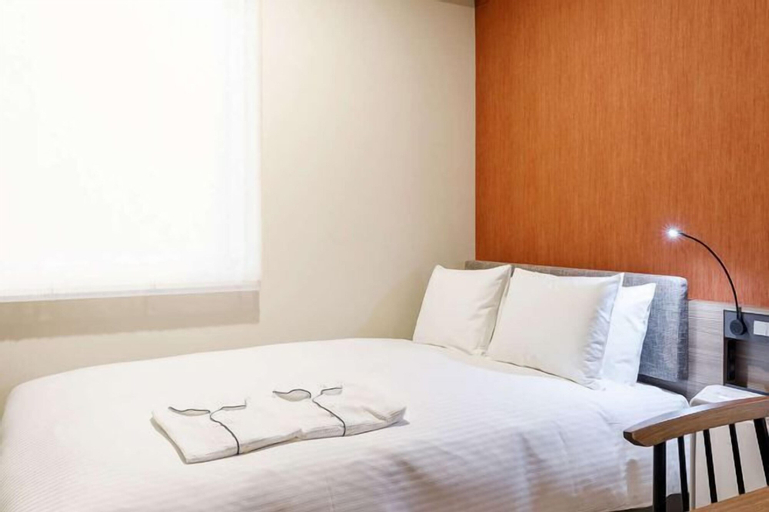 Bedroom 12