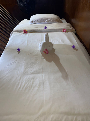 Bedroom 4, Q'Pelagos Sunset Bungalow, Lombok