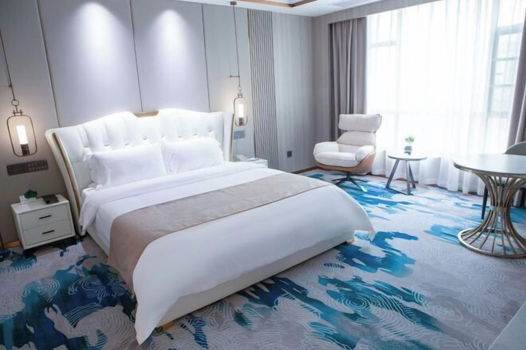 Bedroom 3, Huakang International Hotel, Qianjiang