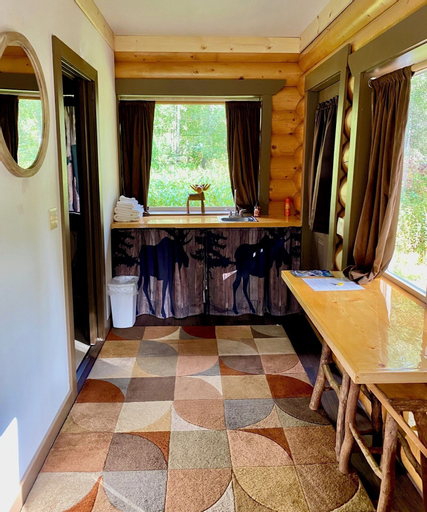 Others 5, Meandering Moose Lodging, Matanuska-Susitna