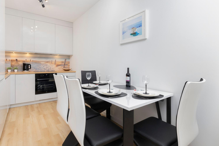 Others 4, Plac Unii Apartments Gdynia by Noclegi Renters, Gdynia