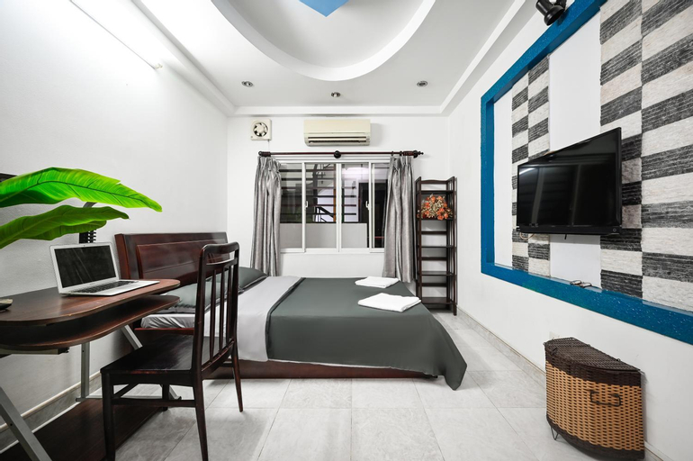 Bedroom 6