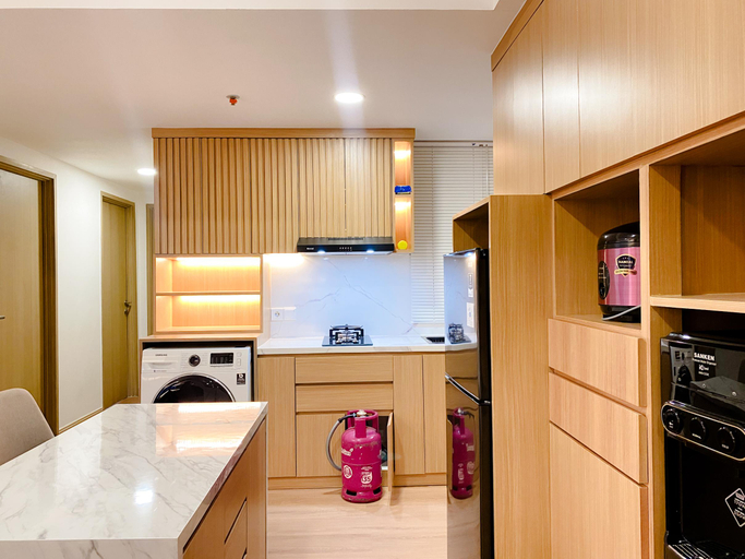 Others 4, Spacious and Homey 2BR with Work Space at Meikarta Apartment By Travelio, Cikarang