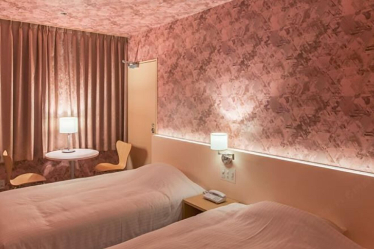 Bedroom 28