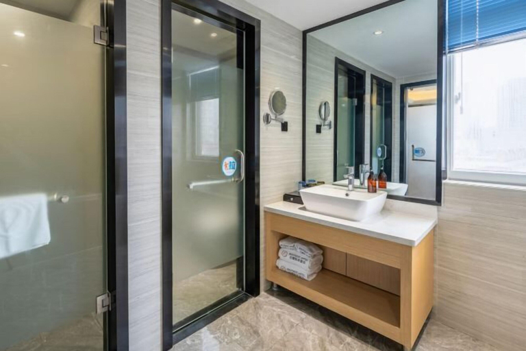 Bathroom 3, Kaiqi Hotel, Hanzhong