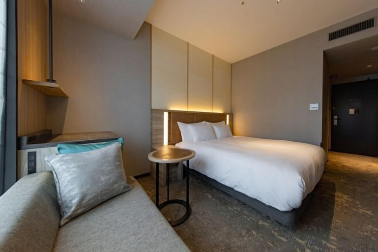 Bedroom 12