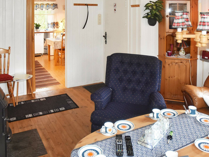 Others 5, 6 Person Holiday Home in Sæbø, Ørsta