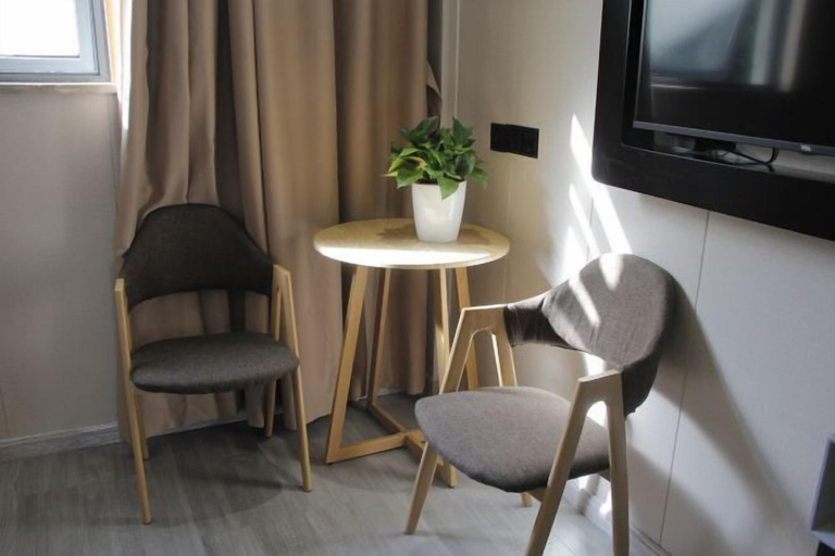 Others 4, AA Hotel Chain (Quzhou International Financial Center Shuiting Branch), Quzhou