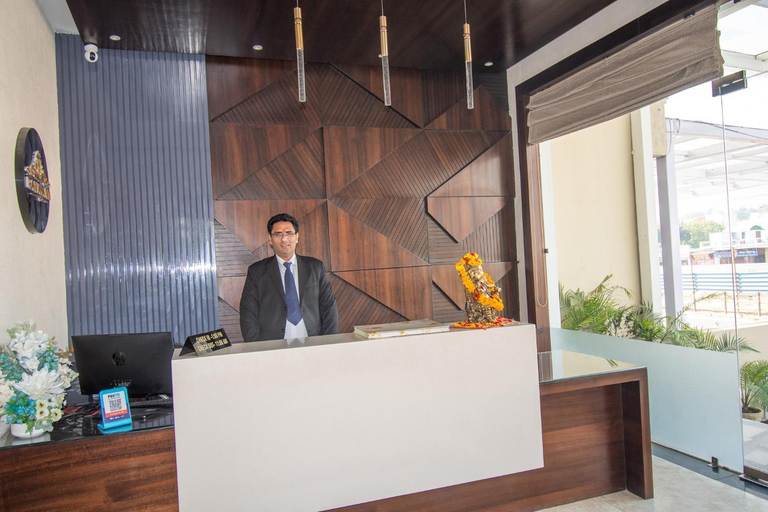 Public Area 2, Hotel Ramaya Inn @ Har Ki Pauri Road, Dehradun