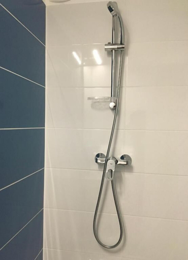 Bathroom 3, Hôtel côté sud, Ardèche