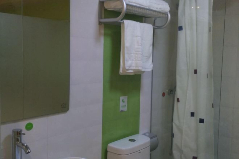 Bathroom 3, Heng 8 Chain Hotel Shengzhou Sihai Road, Shaoxing