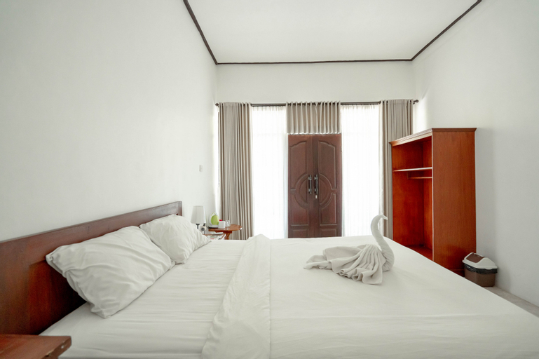 Bedroom 9
