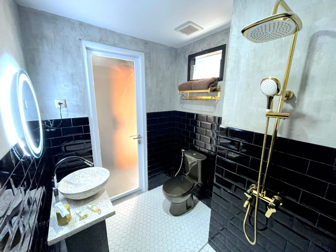 Bathroom 3
