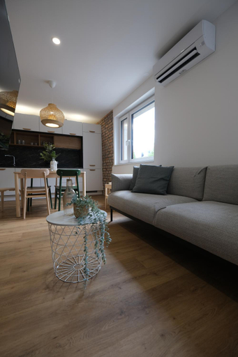 Others 2, Apartments Emona FREE Parking & gym, Ljubljana