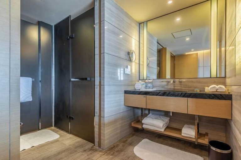 Bathroom 8
