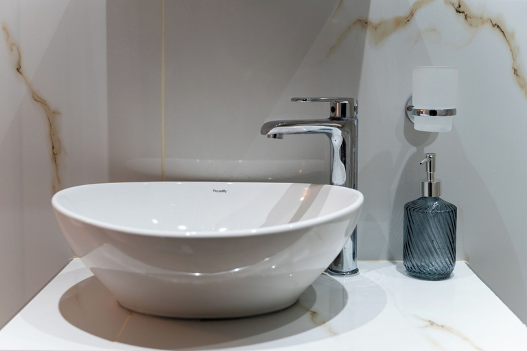Bathroom 5, Laconia Domus - Plytra, Peloponnese