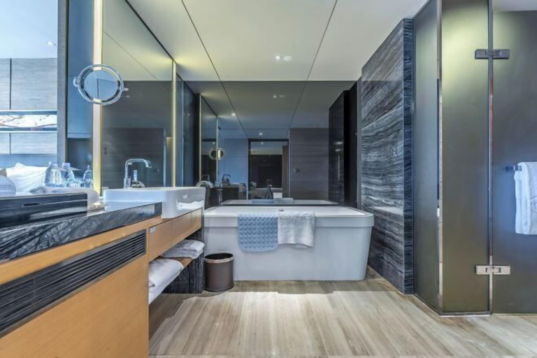 Bathroom 7