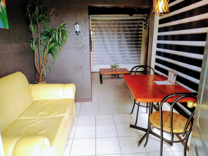 Others 4, HOTEL ATAJO, Santiago