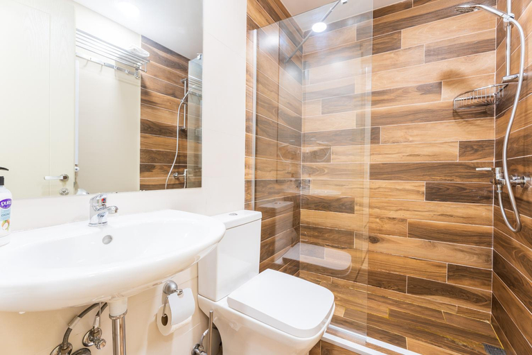 Bathroom 2, Hotel Latveli Mestia, Mestia