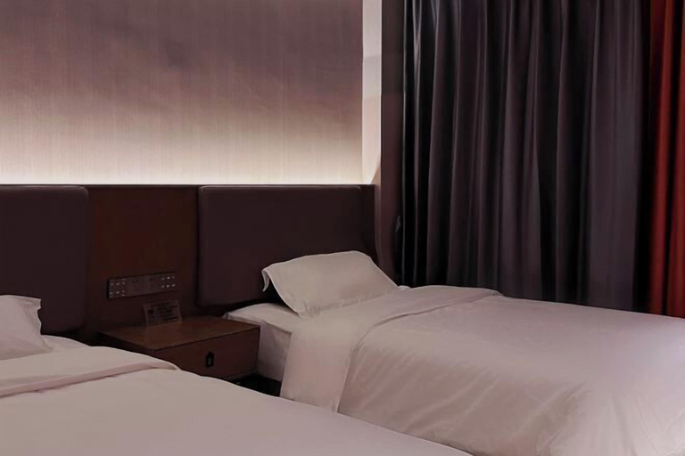 Bedroom 3, Zhuoya Smart Hotel, Tonghua