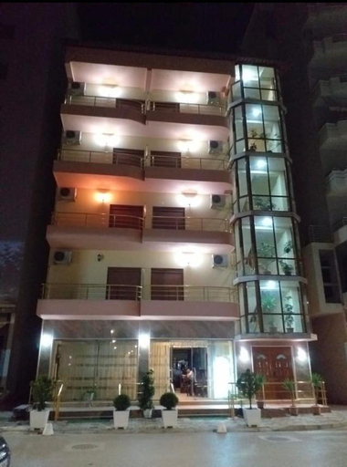 Others 3, Hotel Edland, Vlorës
