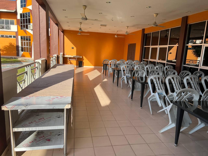 Food & Drinks, PAHANG REST HOUSE @ BERA, Bera