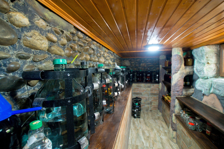 Food & Drinks 4, Prestige Guest House, Kutaisi
