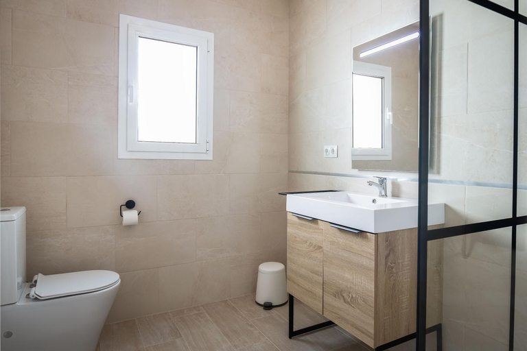 Bathroom 3, Villa Pikoro, Las Palmas