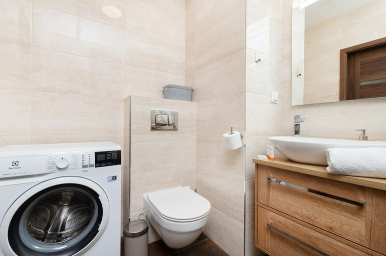 Bathroom 2, Plac Unii Apartments Gdynia by Noclegi Renters, Gdynia
