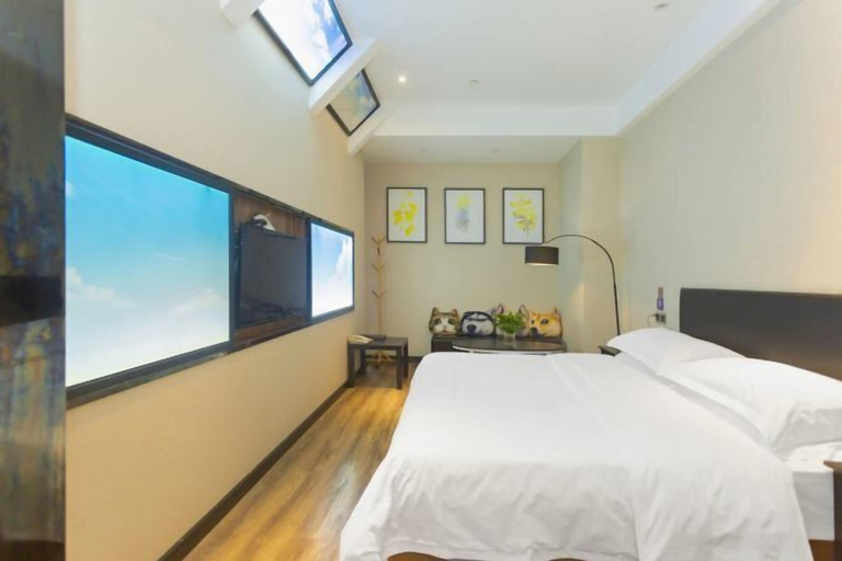 Bedroom 4, Platinum Celebrity Hotel, Chengdu