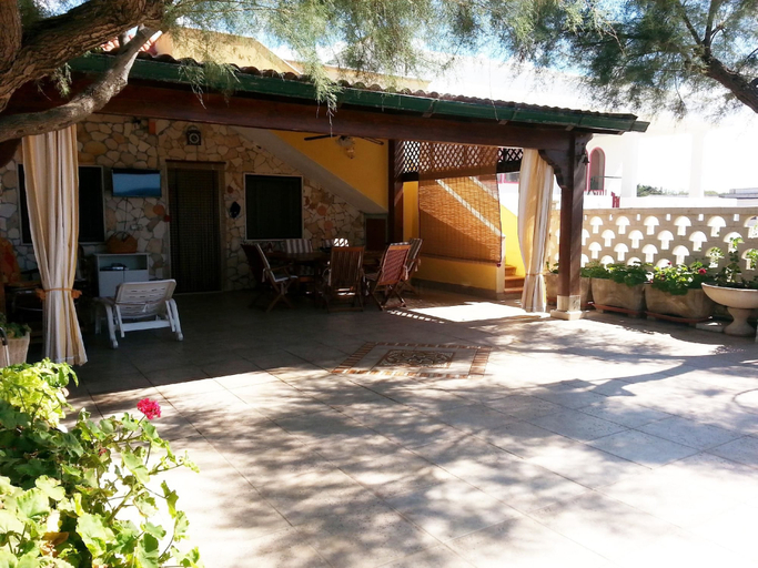 Exterior & Views, I Monaci Front Beach Specchiarica, Taranto