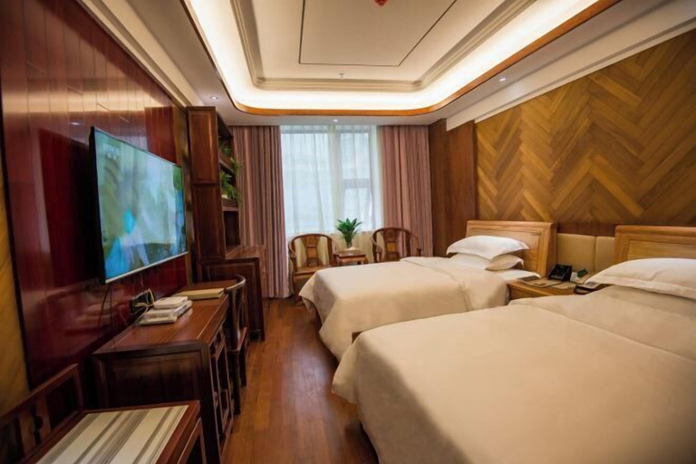 Bedroom 3, Wenhe Hotel, Beihai