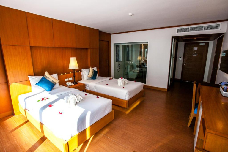 Bedroom 4, Phi Phi Harbour View Hotel, Mueang Krabi