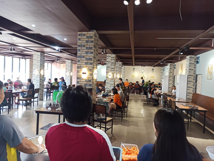 Food & Drinks 5, Emmaus condotel, Mabalacat