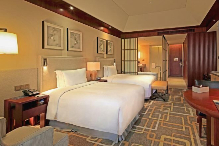 Bedroom 14