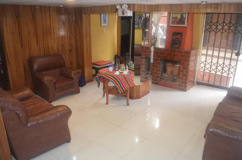 Others 5, Pacha Suite, Puno