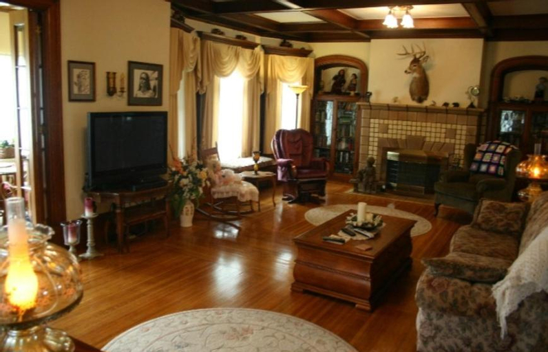 Others, Tarry Here Mansion Bed & Breakfast, Cattaraugus