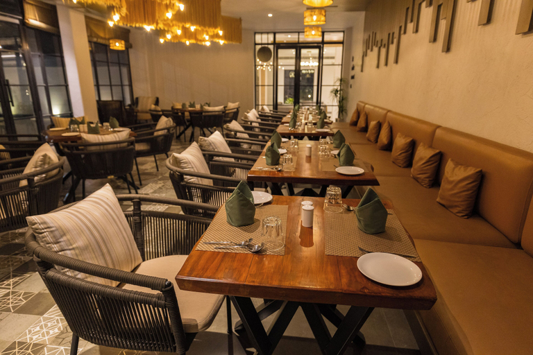Food & Drinks 4, The Augusta Club & Resort, Surat