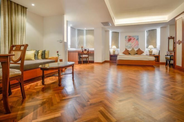 Dining Room 29