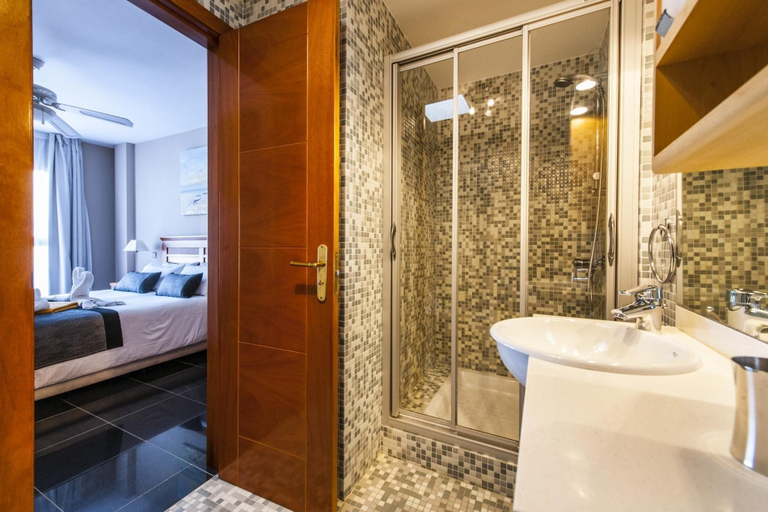 Bathroom 3, Beach Apartment Marfolin 19 El Cotillo, Las Palmas