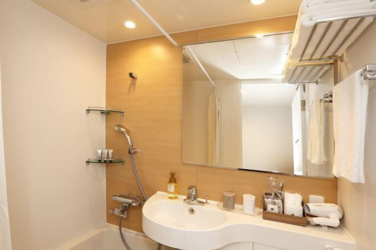 Bathroom 3